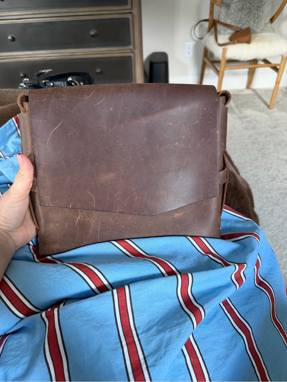 Minimalist Brown Leather Crossbody Bag